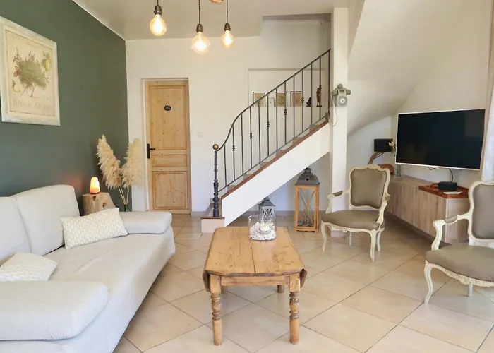 Holiday home Maison De Proche De La Bergerie